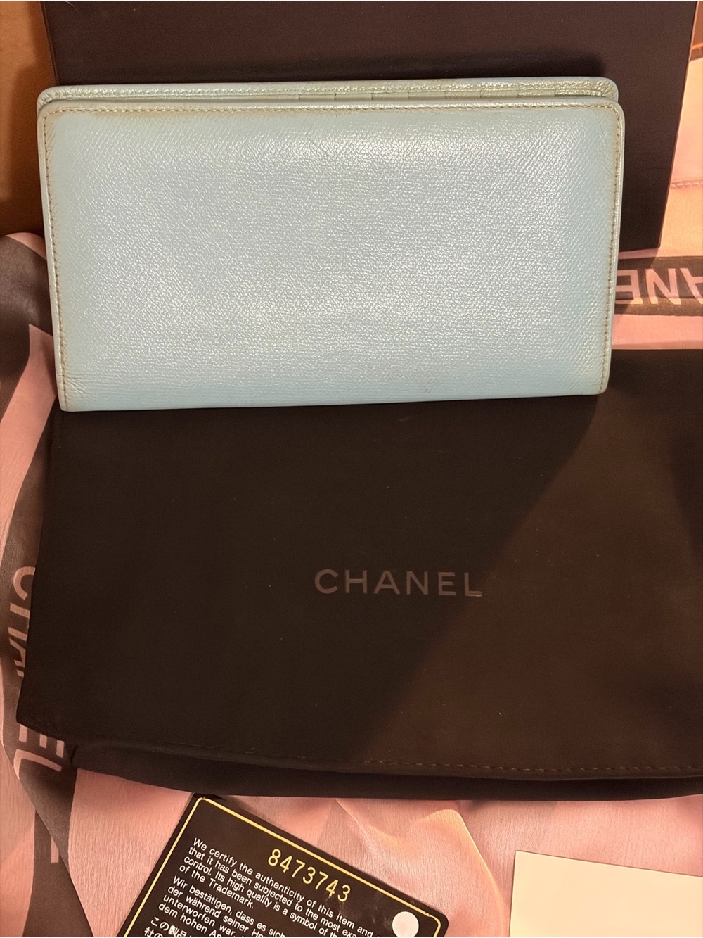 CHANEL Bi-fold Long Wallet Coco Mark Leather with Gold CC Emblem - Picture 3 of 14
